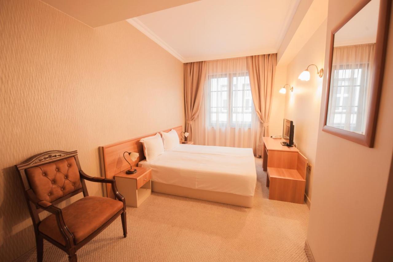 Hotel Central Свиленград Экстерьер фото